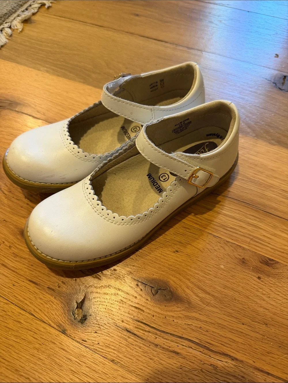 FootMates White Girls' Mary Jane Dress Shoes